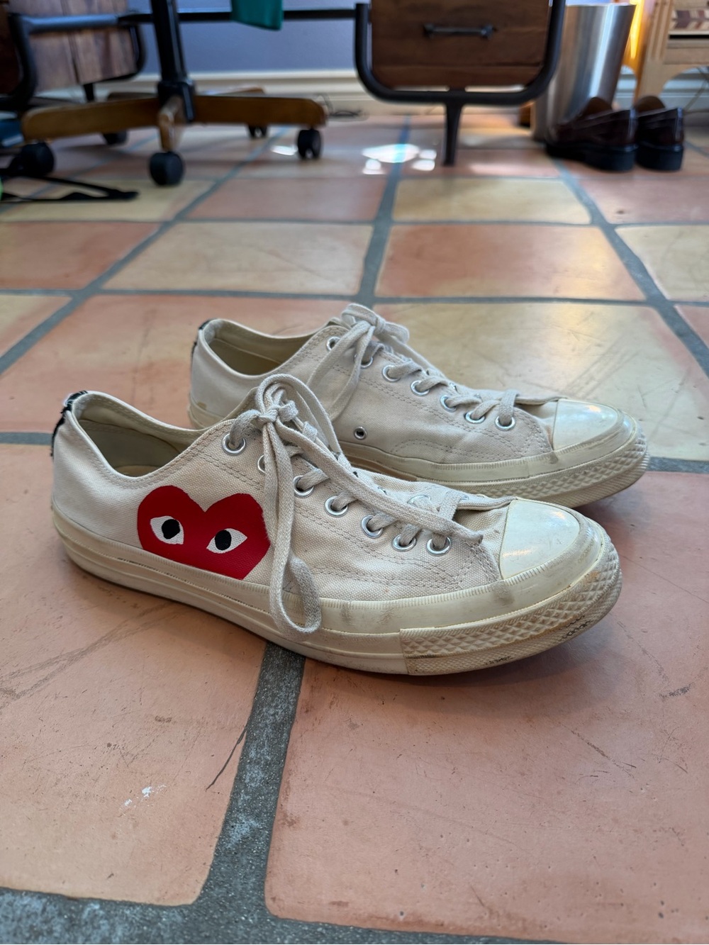 Comme des Garcons PLAY White Canvas Sneakers with Red Heart